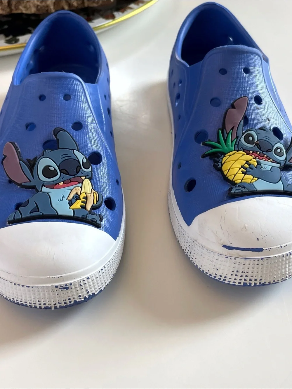 Harper Canyon X Disney Lilo & Stitch Blue Water Shoes | Size 11